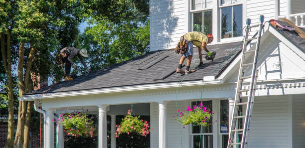 Best Flat Roof Repair Services  in Campbellsport, WI